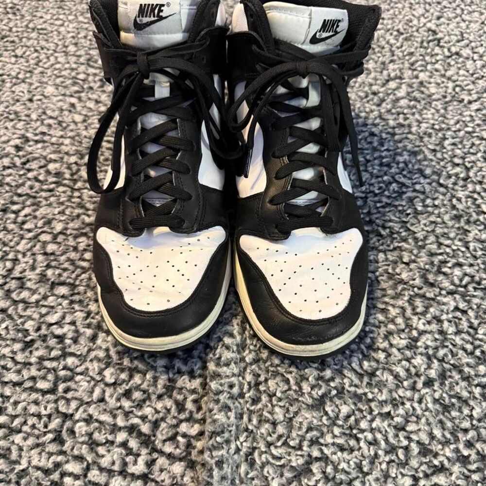 Women's Nike Dunk High Retro "Panda" Sneakers